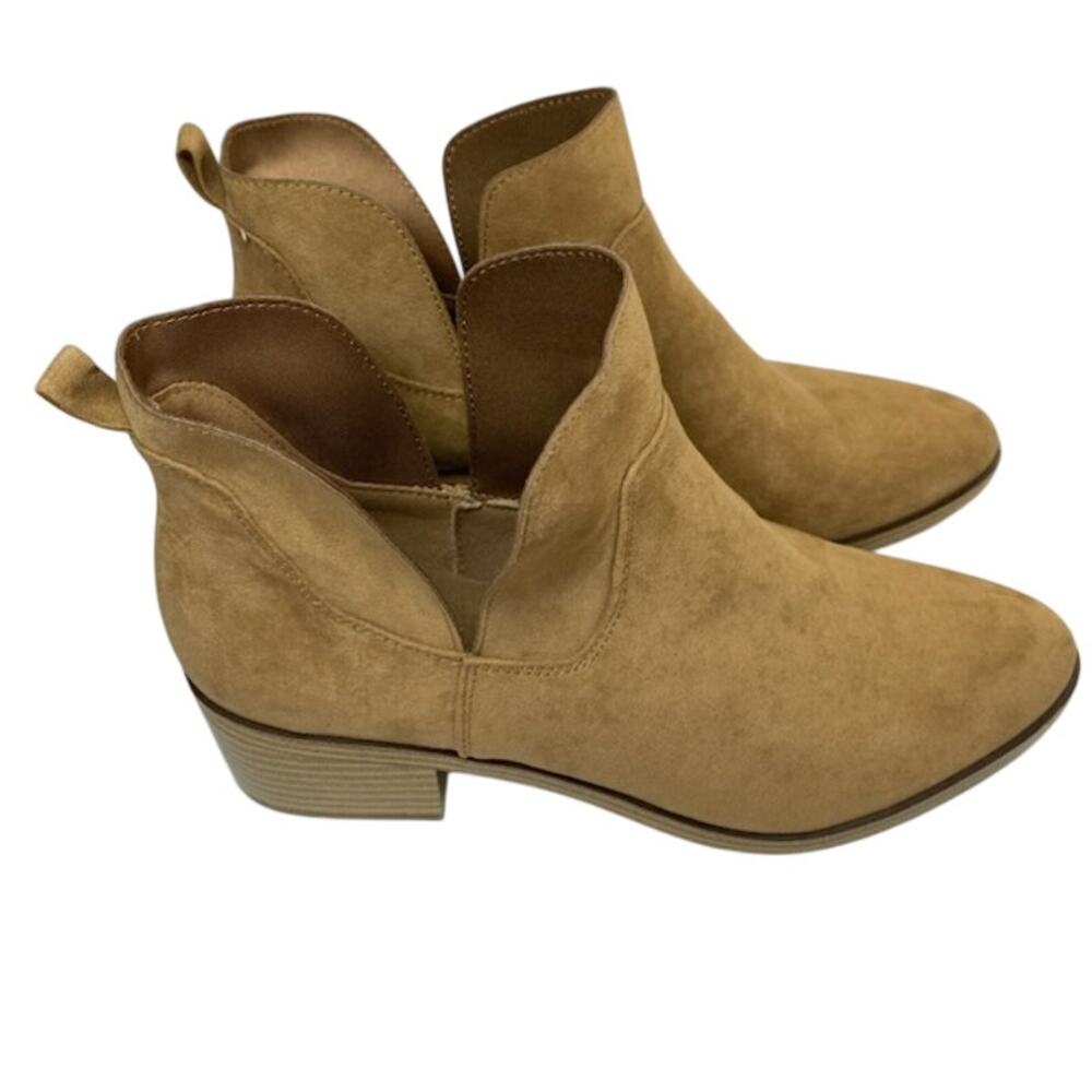 Fergalicious “Humor” Slip‑On Booties • Tan Suede • Cutout • Size 7.5
